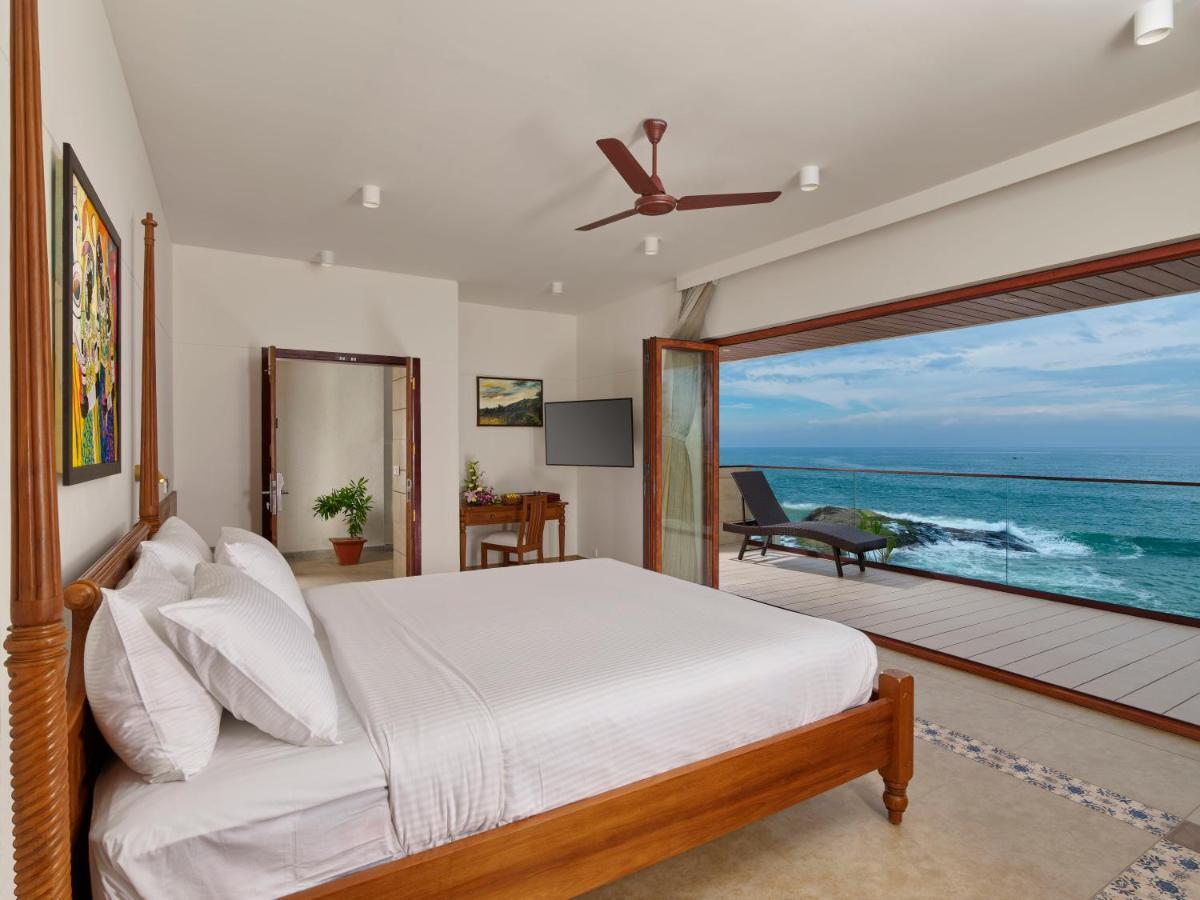 Rockholm At The Light House Beach Kovalam Exterior foto